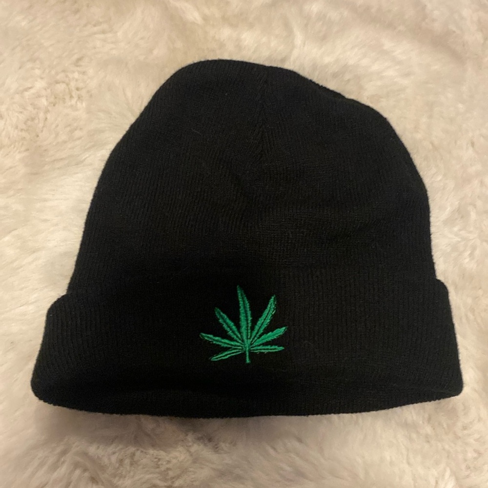 black weed plant beanie